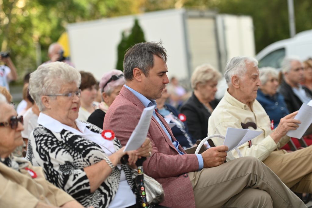 DS6_5381
